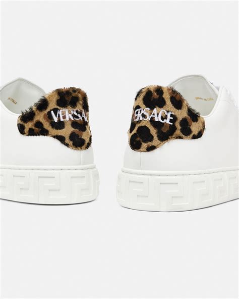 leopardo versace img|Versace Leopard.